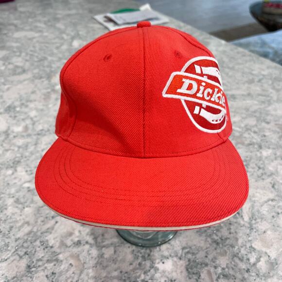 Dickies Fitted Baseball Hat Men's Size XL Red With White Embroidered Logo - Picture 2 of 6